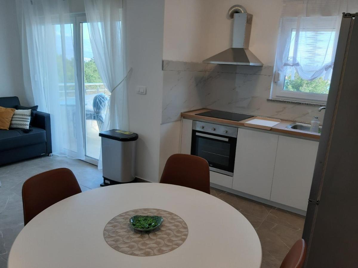Gita Apartmani Čižići エクステリア 写真