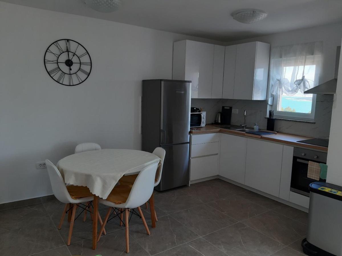 Gita Apartmani Čižići エクステリア 写真