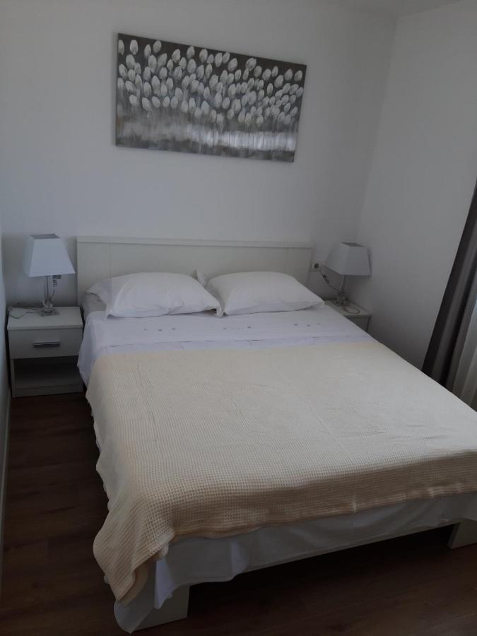 Gita Apartmani Čižići エクステリア 写真