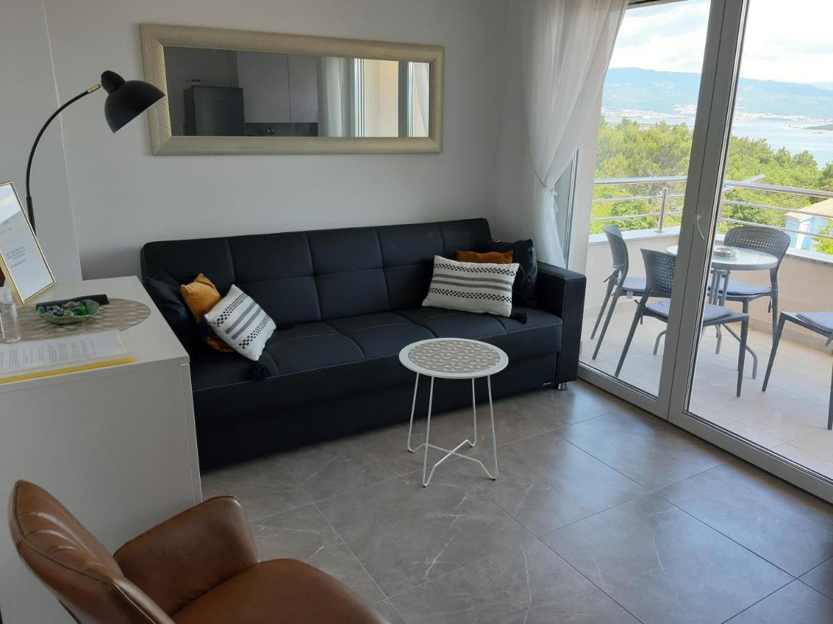 Gita Apartmani Čižići エクステリア 写真